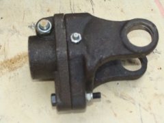 Муфта зі зрізним болтом